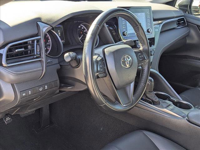 Used 2023 Toyota Camry SE image 9