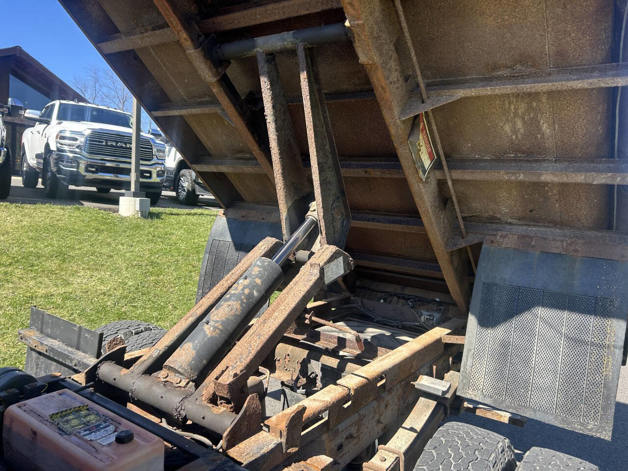 Used 2014 Chevrolet Silverado 3500 W/T w/ Snow Plow Prep Package image 22