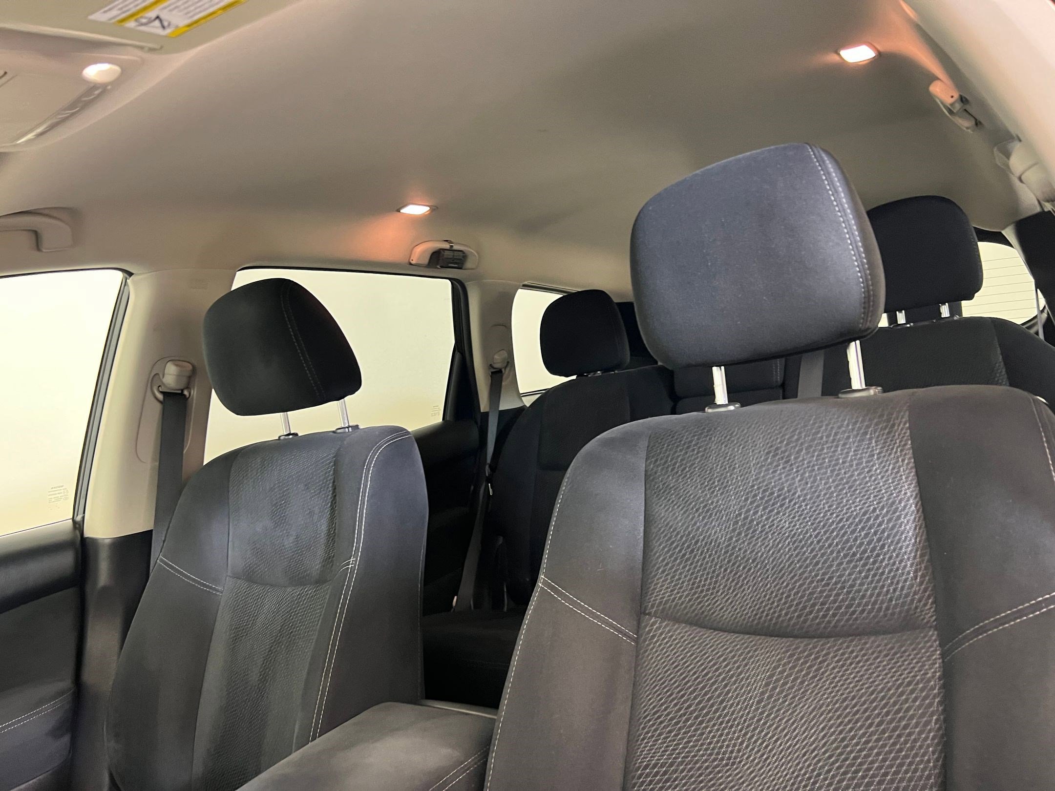 Used 2013 Nissan Pathfinder SV image 24