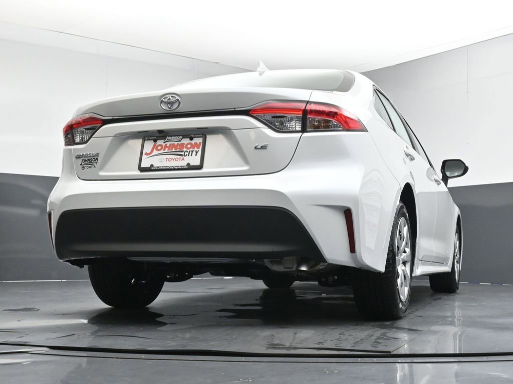 New 2026 Toyota Corolla LE FWD image 33