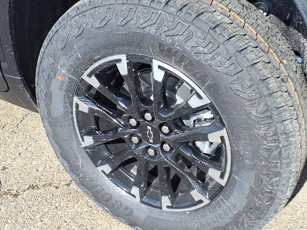 New 2026 Chevrolet Traverse Z71 w/ Enhanced Driving Package image 7