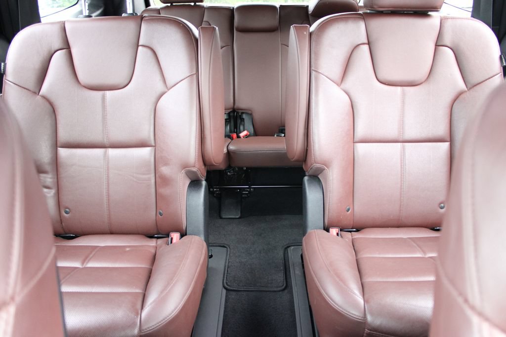 Used 2023 Kia Telluride EX w/ EX Captain's Chair Package AWD/4WD image 40