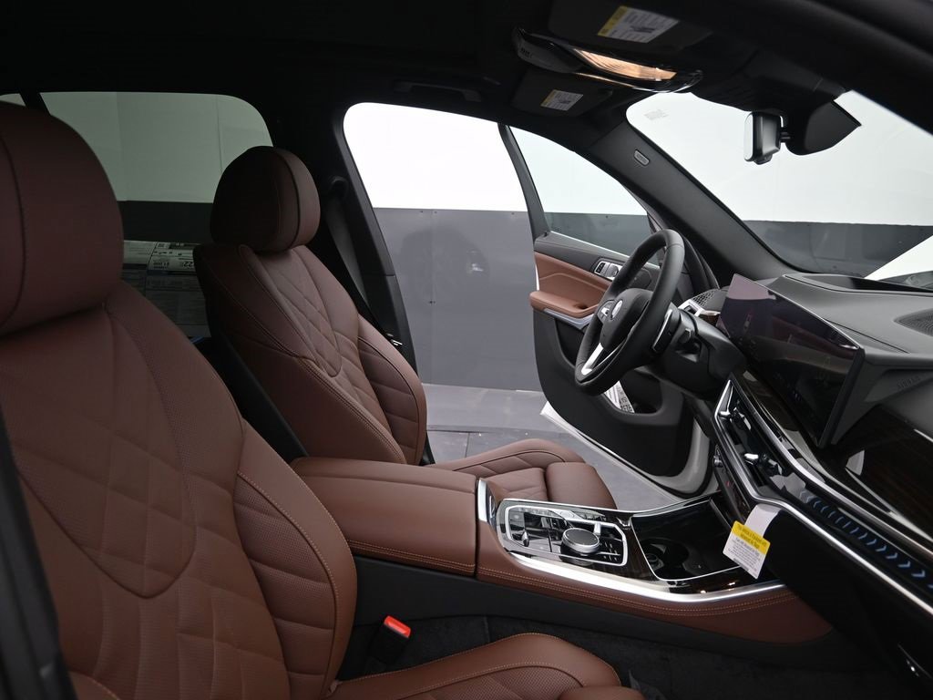 New 2026 BMW X5 xDrive50e image 21