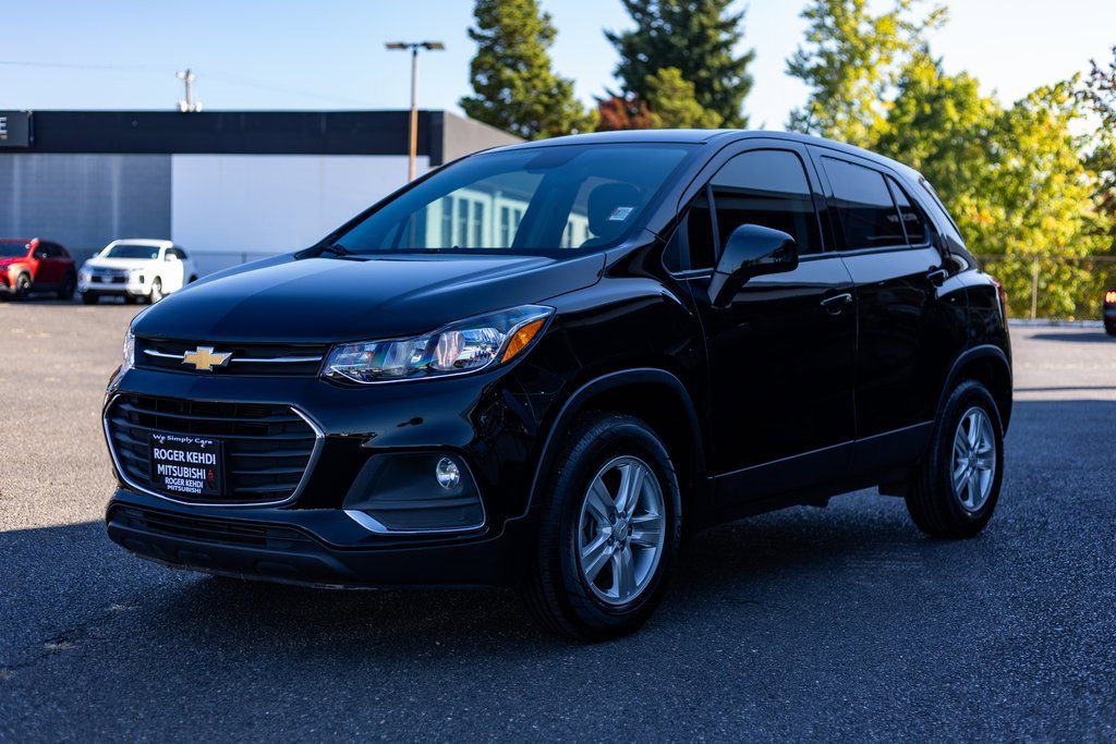 Used 2020 Chevrolet Trax LS w/ Tint and Cruise Package image 4