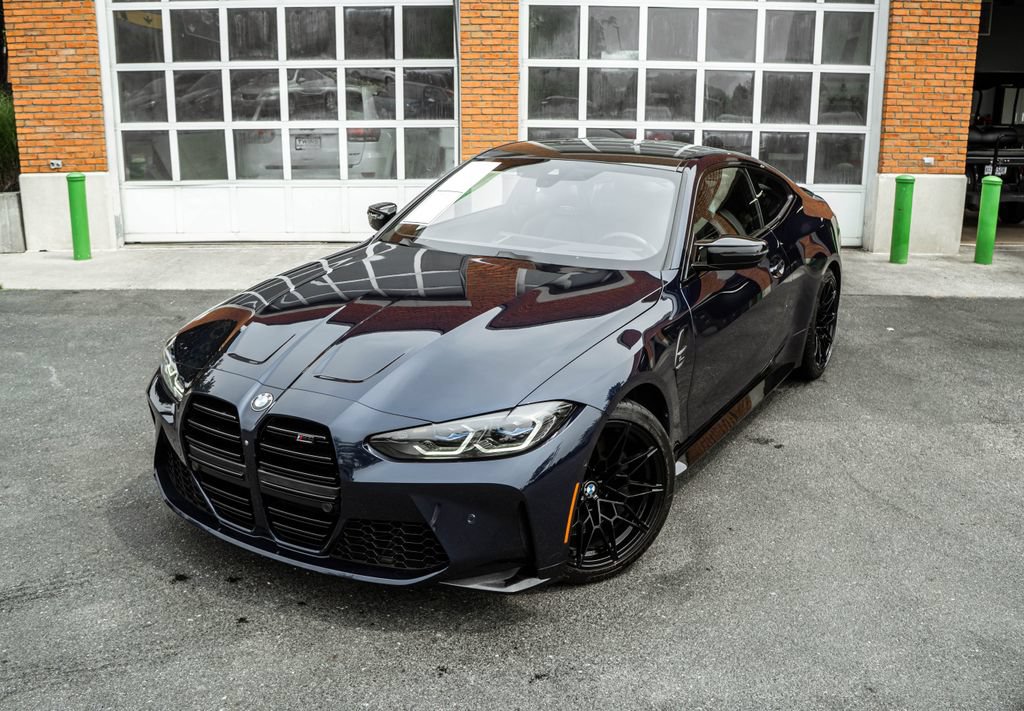 Used 2024 BMW M4 Competition w/ Executive Package RWD image 2