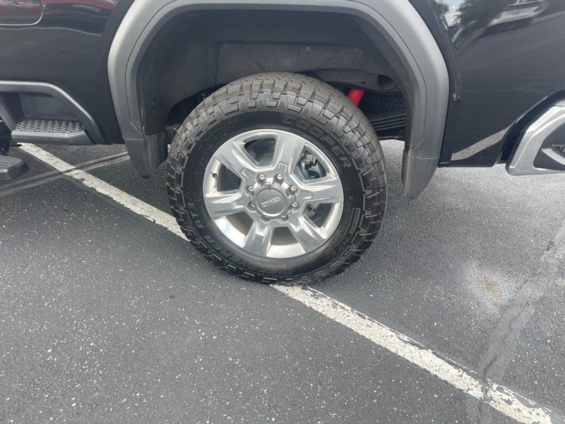 Used 2022 GMC Sierra 2500 SLE w/ SLE Value Package; AWD/4WD image 6