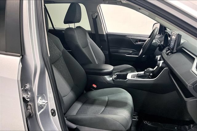 Used 2022 Toyota RAV4 XLE w/ Convenience Package AWD/4WD image 37