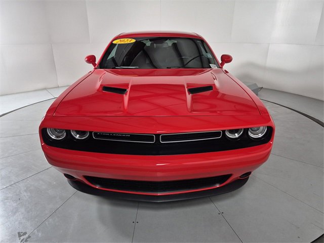 Used 2023 Dodge Challenger SXT image 7