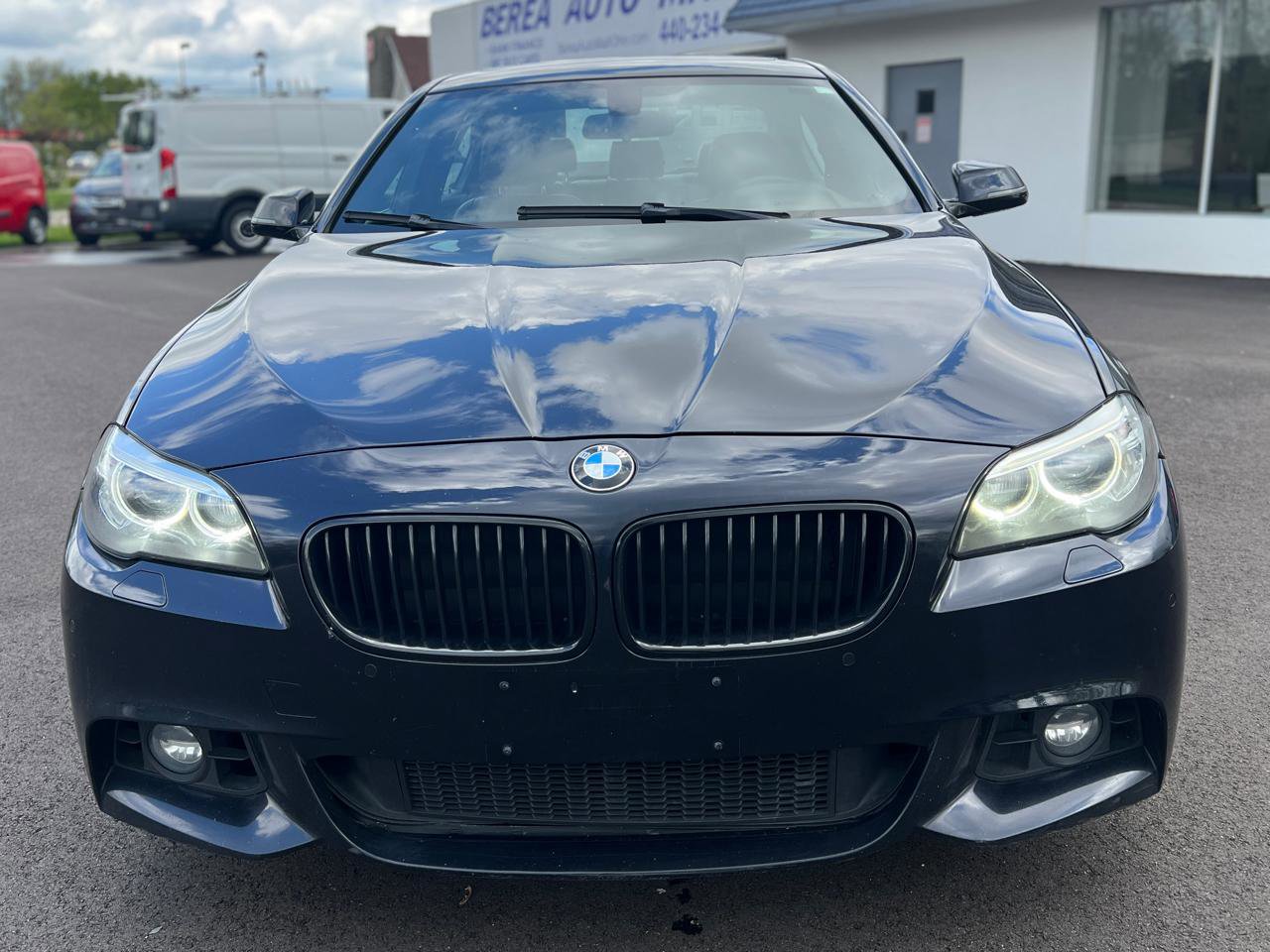 Used 2016 BMW 528i xDrive Sedan AWD/4WD image 3