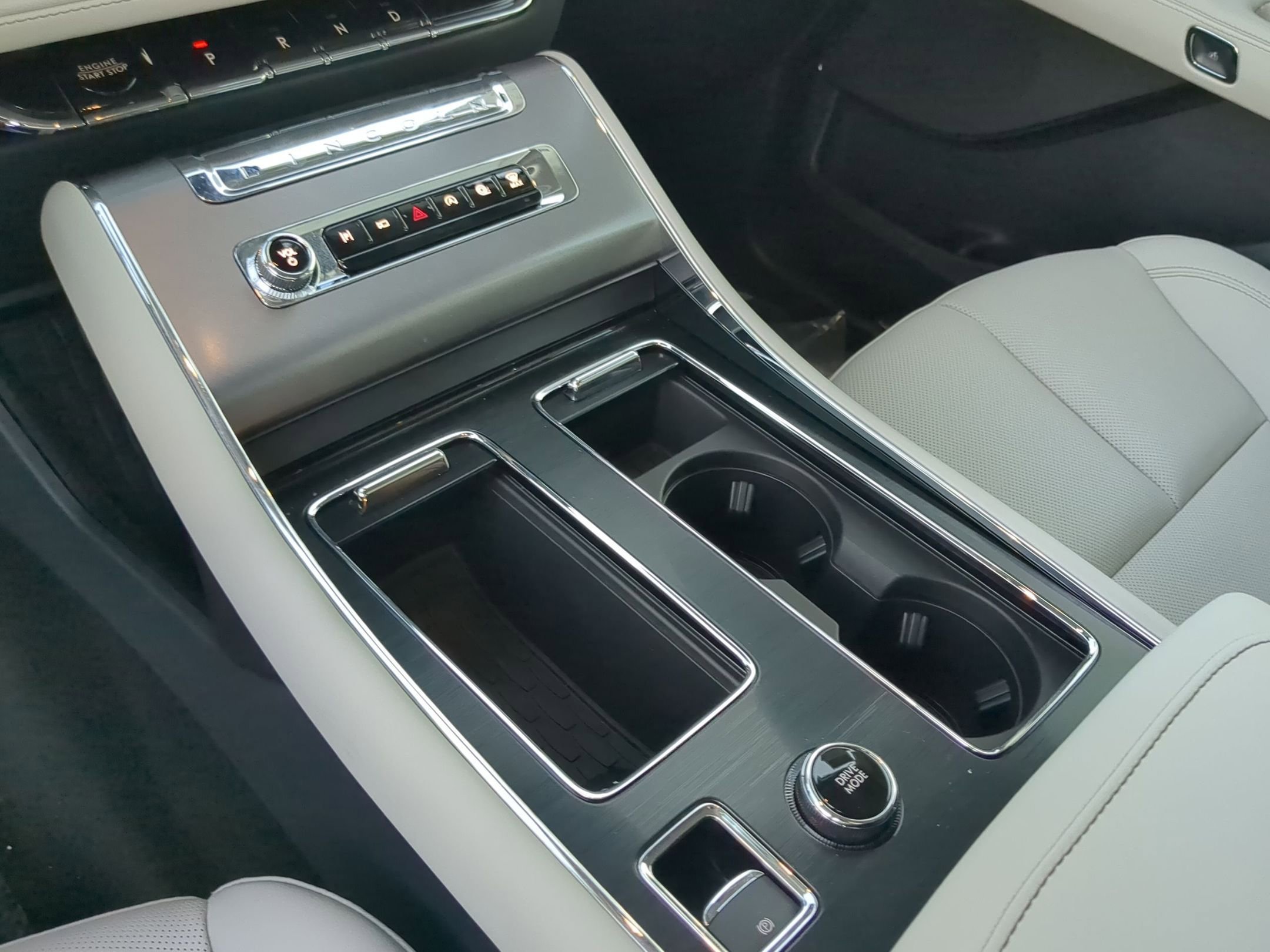 New 2026 Lincoln Aviator 2WD image 20