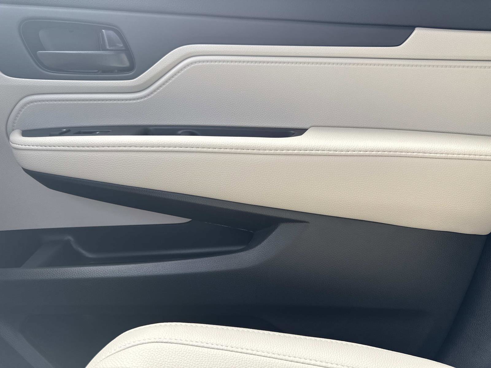 New 2026 Honda Odyssey EX-L image 25