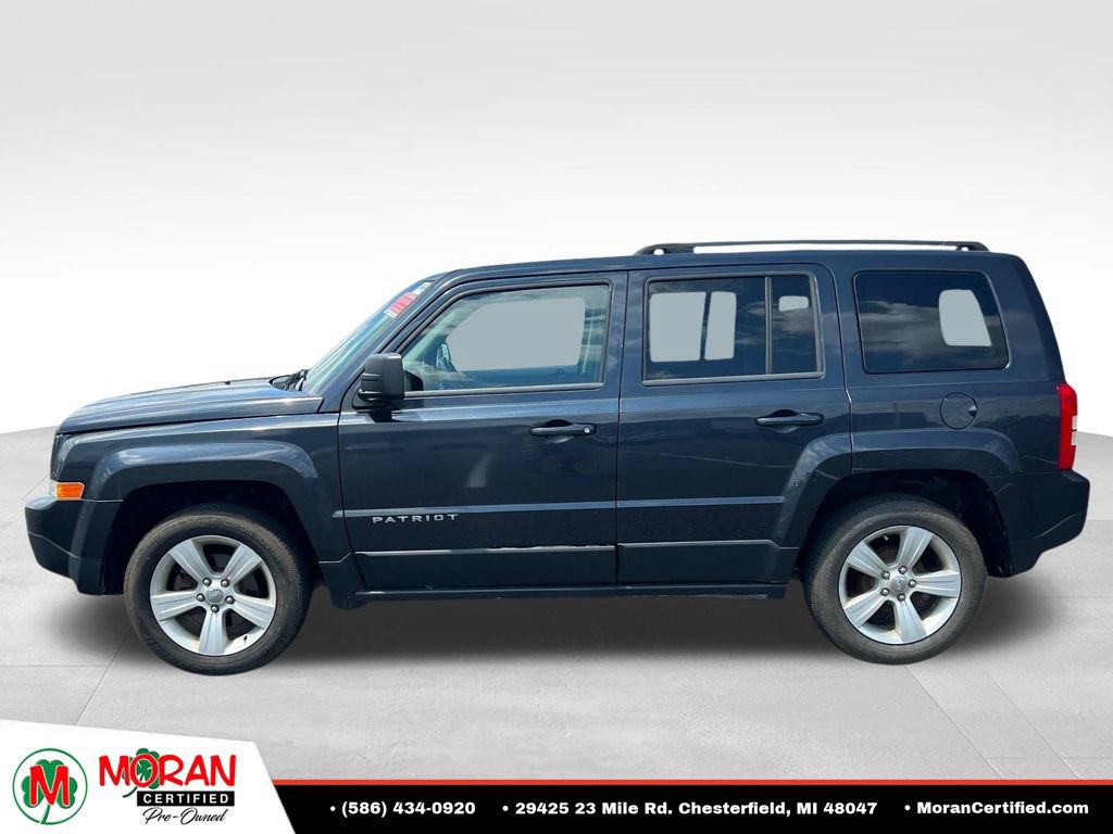 Used 2014 Jeep Patriot Latitude FWD image 2