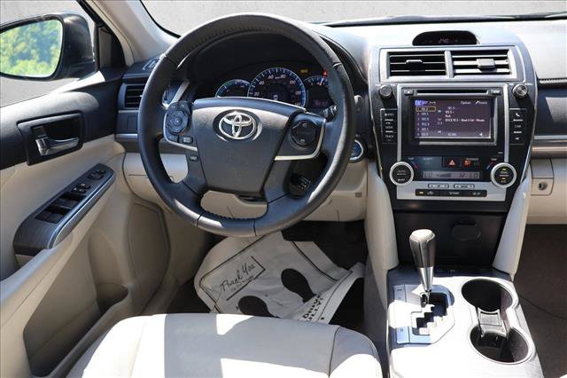 Used 2013 Toyota Camry XLE FWD image 23
