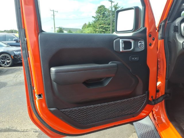 Certified 2023 Jeep Wrangler Sport AWD/4WD image 18
