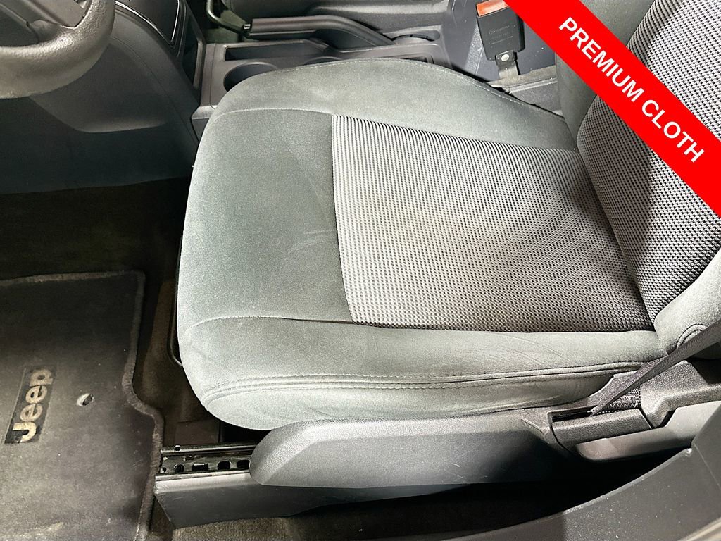 Used 2015 Jeep Patriot Sport w/ Power Value Group FWD image 18