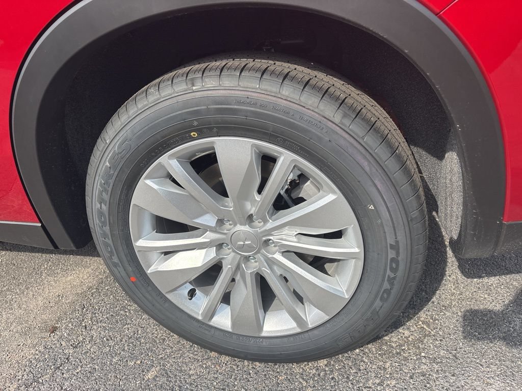 New 2026 Mitsubishi Outlander ES AWD/4WD image 5