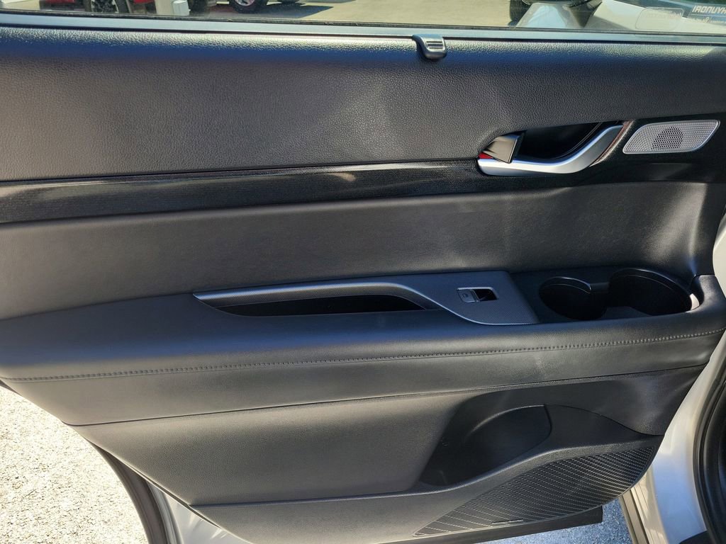 Used 2022 Hyundai Palisade Limited image 15