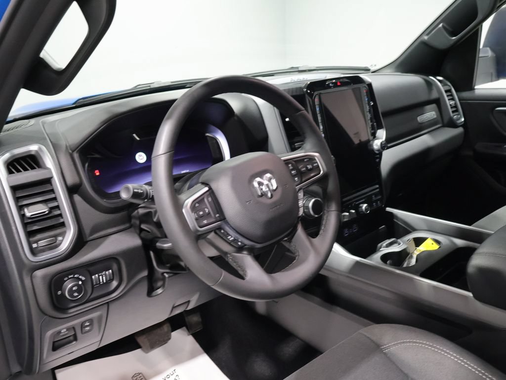 Used 2025 RAM 1500 Big Horn AWD/4WD image 15
