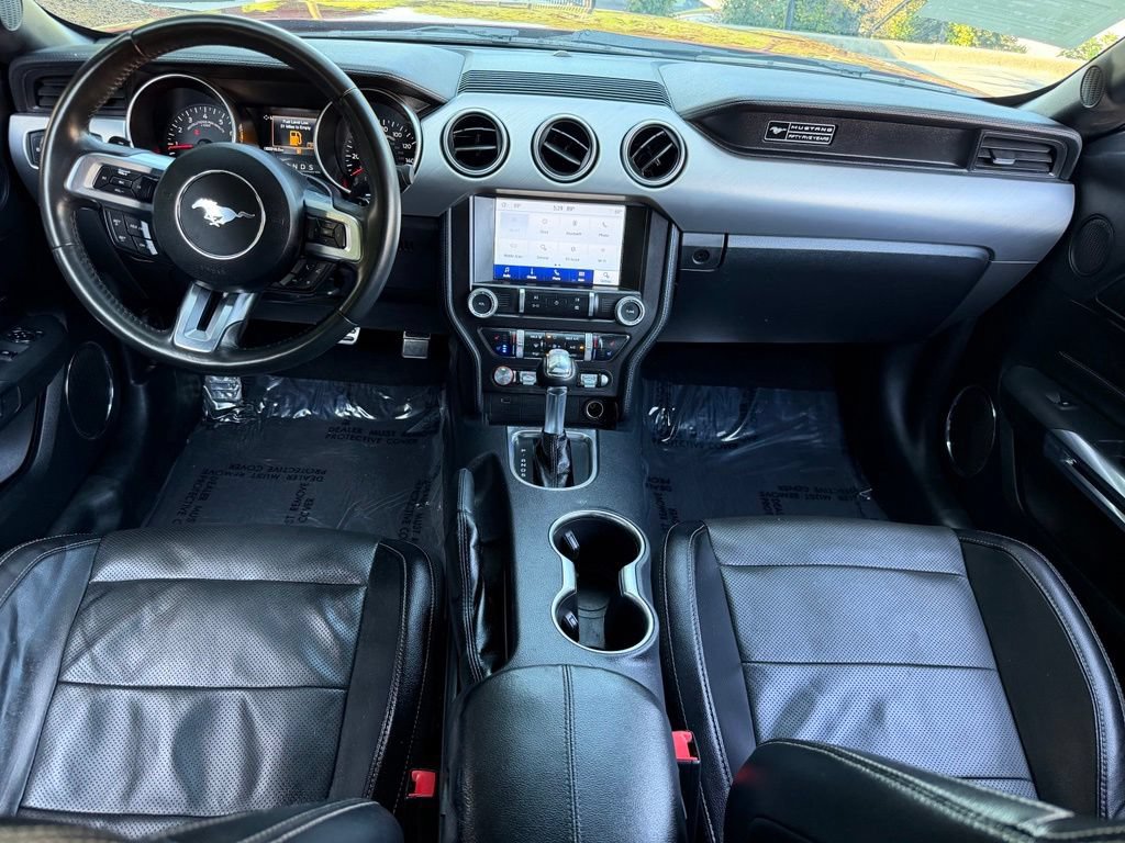 Used 2020 Ford Mustang Premium RWD image 33
