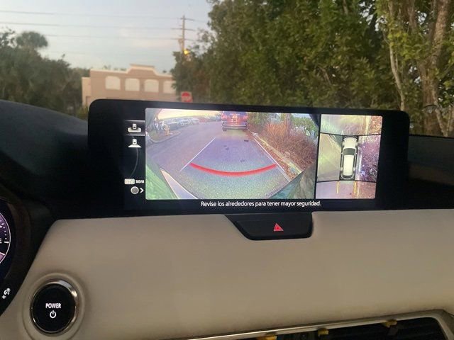 Used 2024 MAZDA CX-90 Plug-In Hybrid w/ Premium Plus image 23