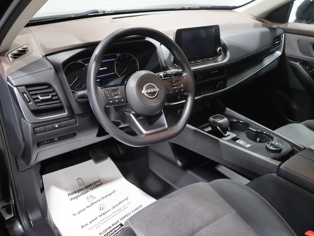 Used 2023 Nissan Rogue SV AWD/4WD image 15