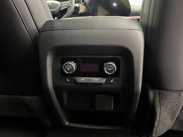 New 2026 Chevrolet Traverse RS AWD/4WD image 23
