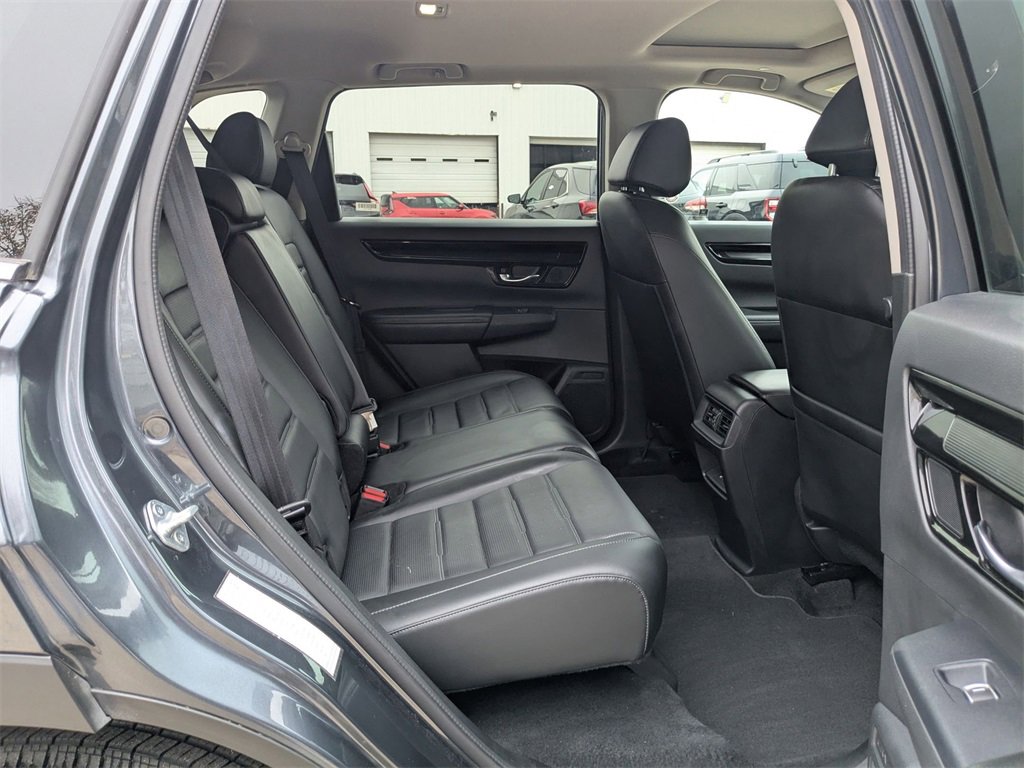 Used 2025 Honda CR-V EX-L image 32