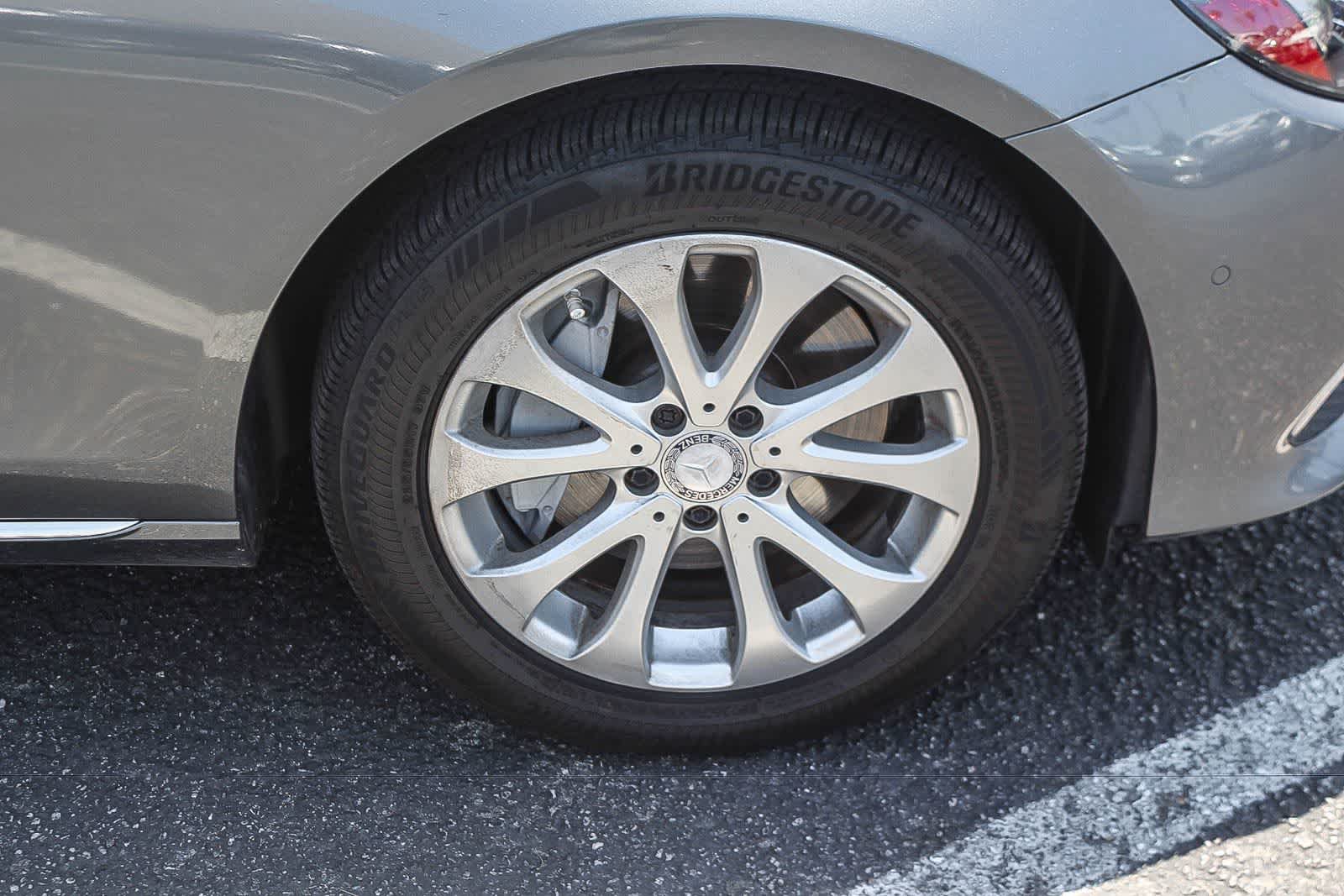 Used 2017 Mercedes-Benz E 300 image 12