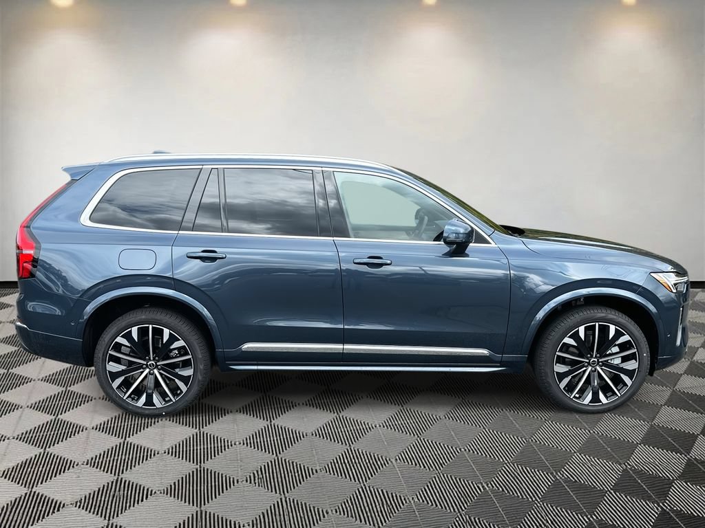 Certified 2026 Volvo XC90 B6 Plus AWD/4WD image 2