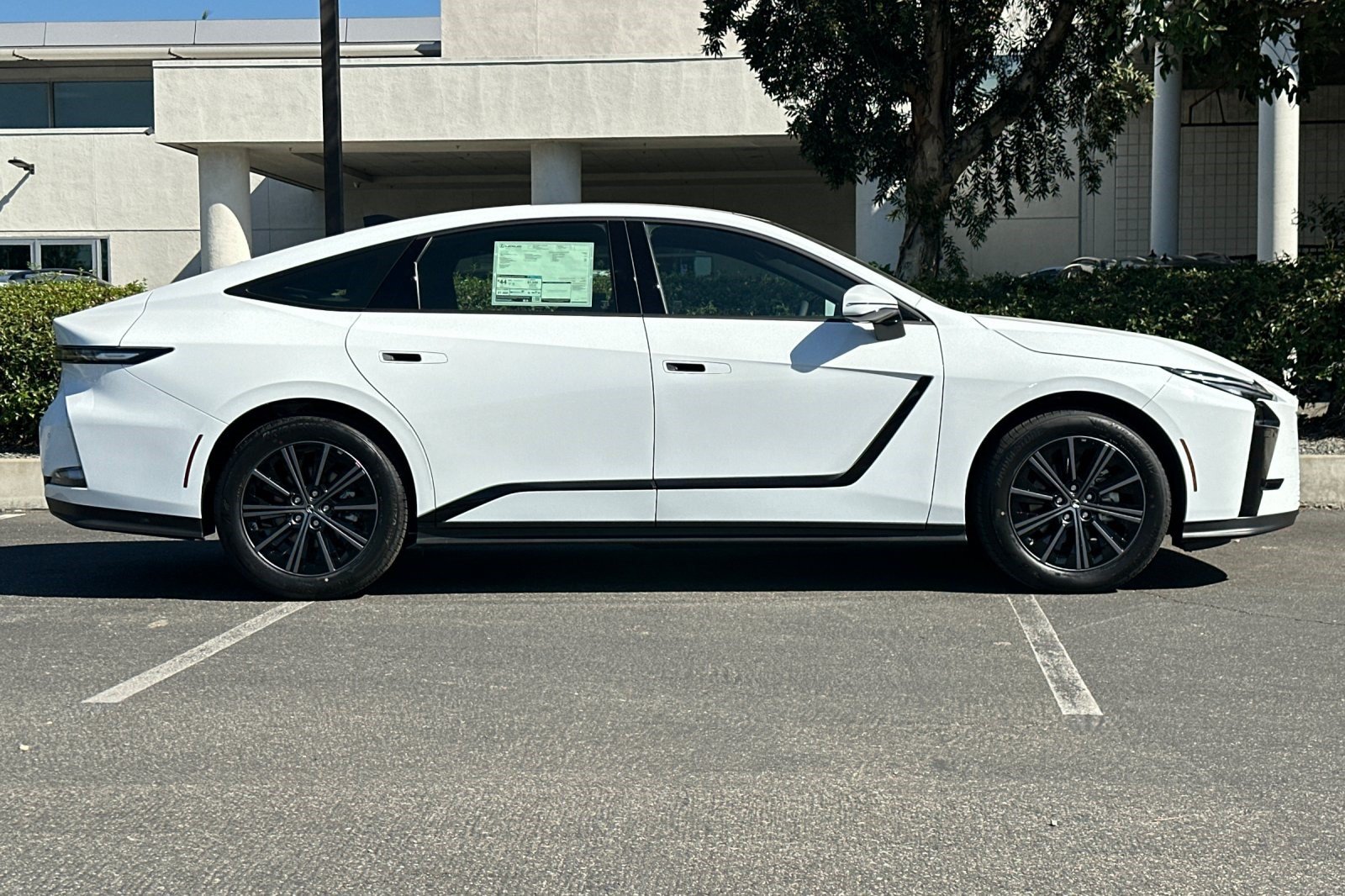 New 2026 Lexus ES 350h AWD w/ Convenience Package image 8