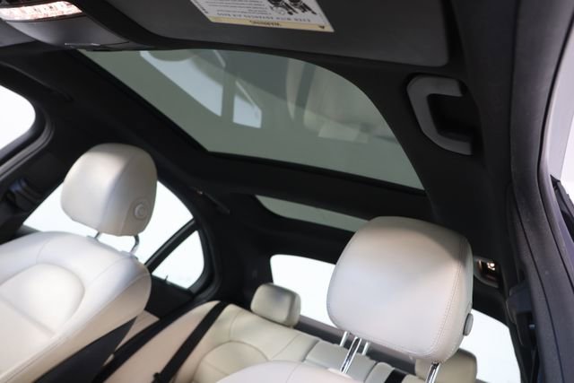 Used 2015 Mercedes-Benz C 300 4MATIC Sedan image 17