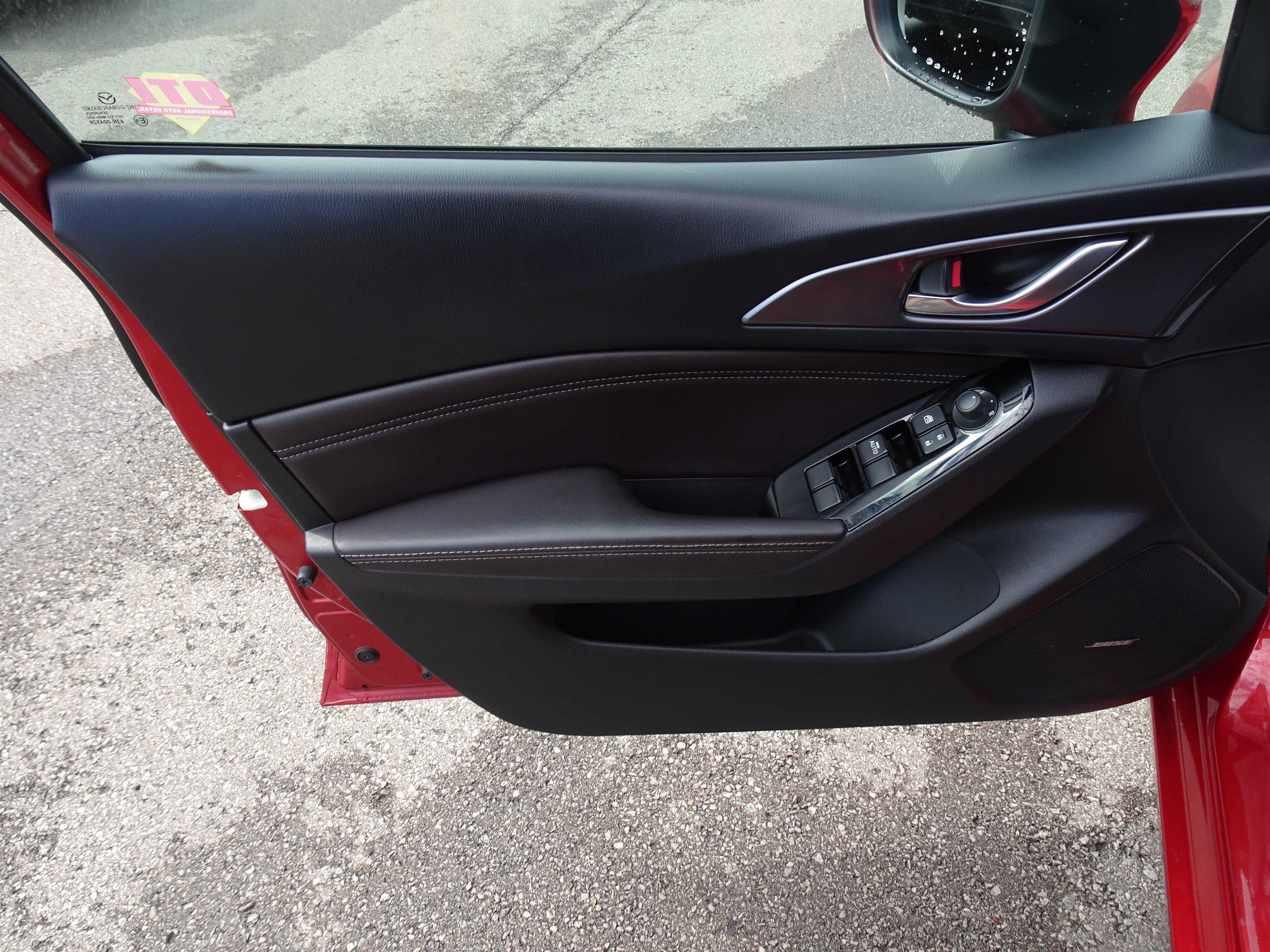 Used 2018 MAZDA MAZDA3 Grand Touring FWD image 13