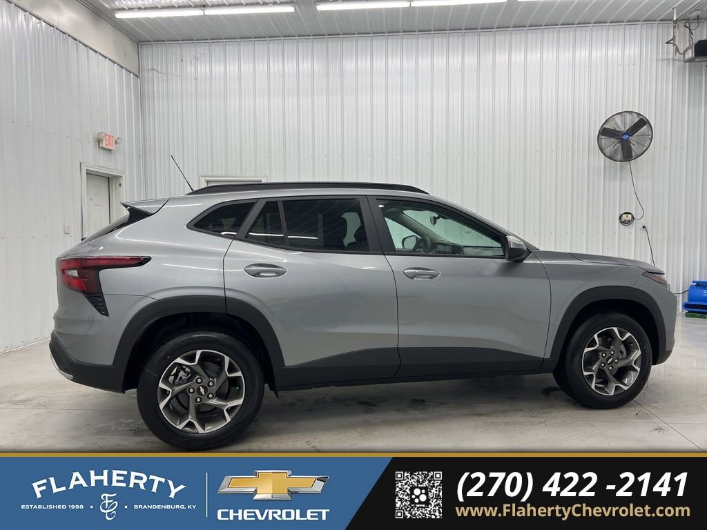 New 2026 Chevrolet Trax LT video 2