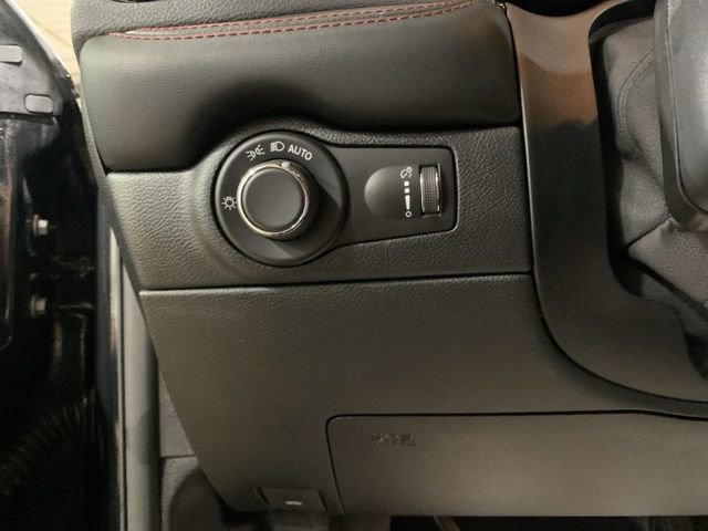 Used 2025 Dodge Durango R/T image 31