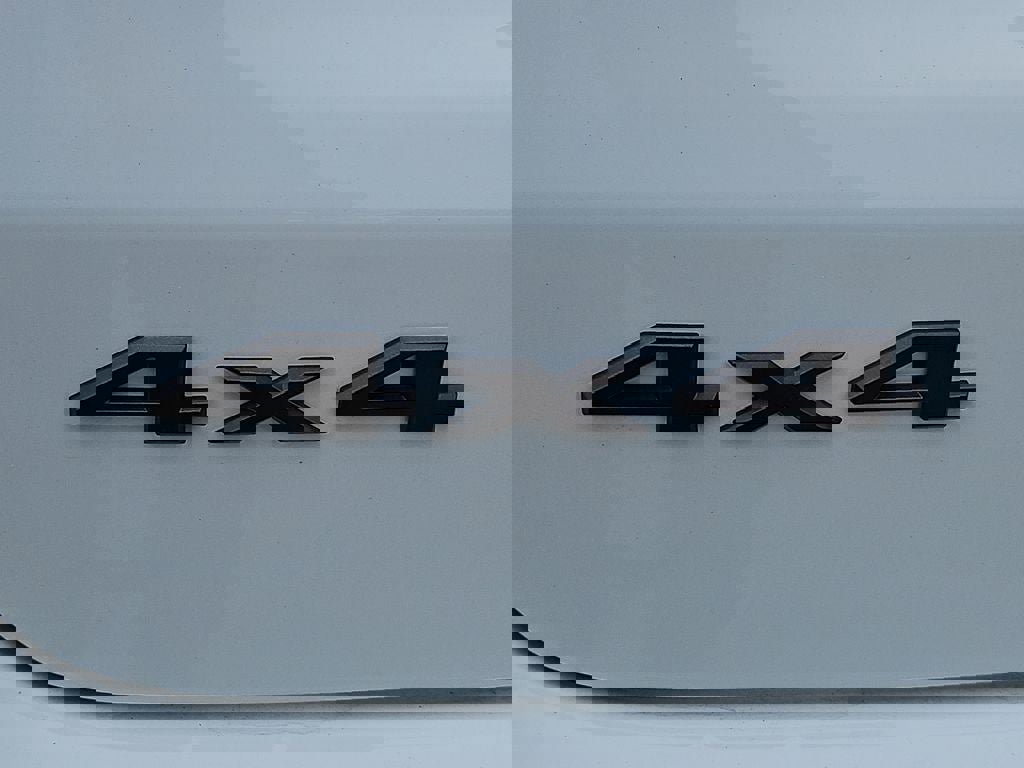 New 2026 Jeep Compass Latitude image 15