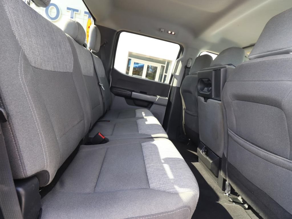 Used 2025 Ford F350 XLT AWD/4WD image 21