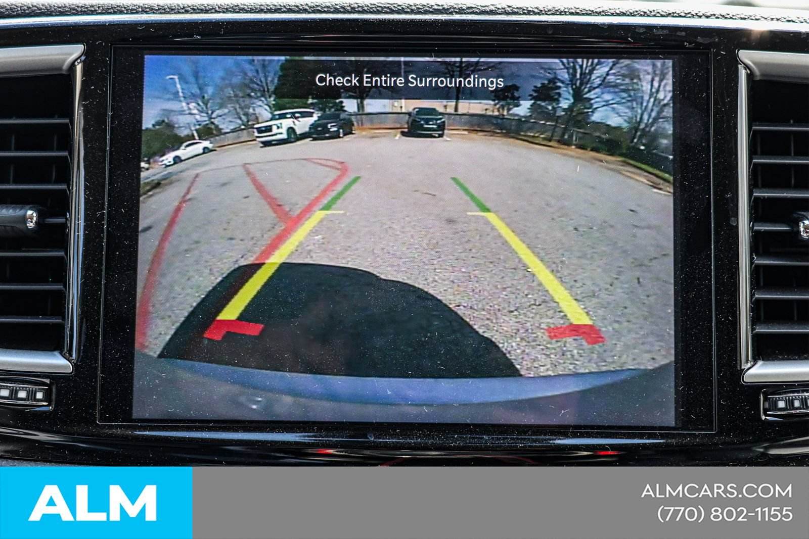 Used 2024 Chrysler Pacifica Touring-L FWD image 29