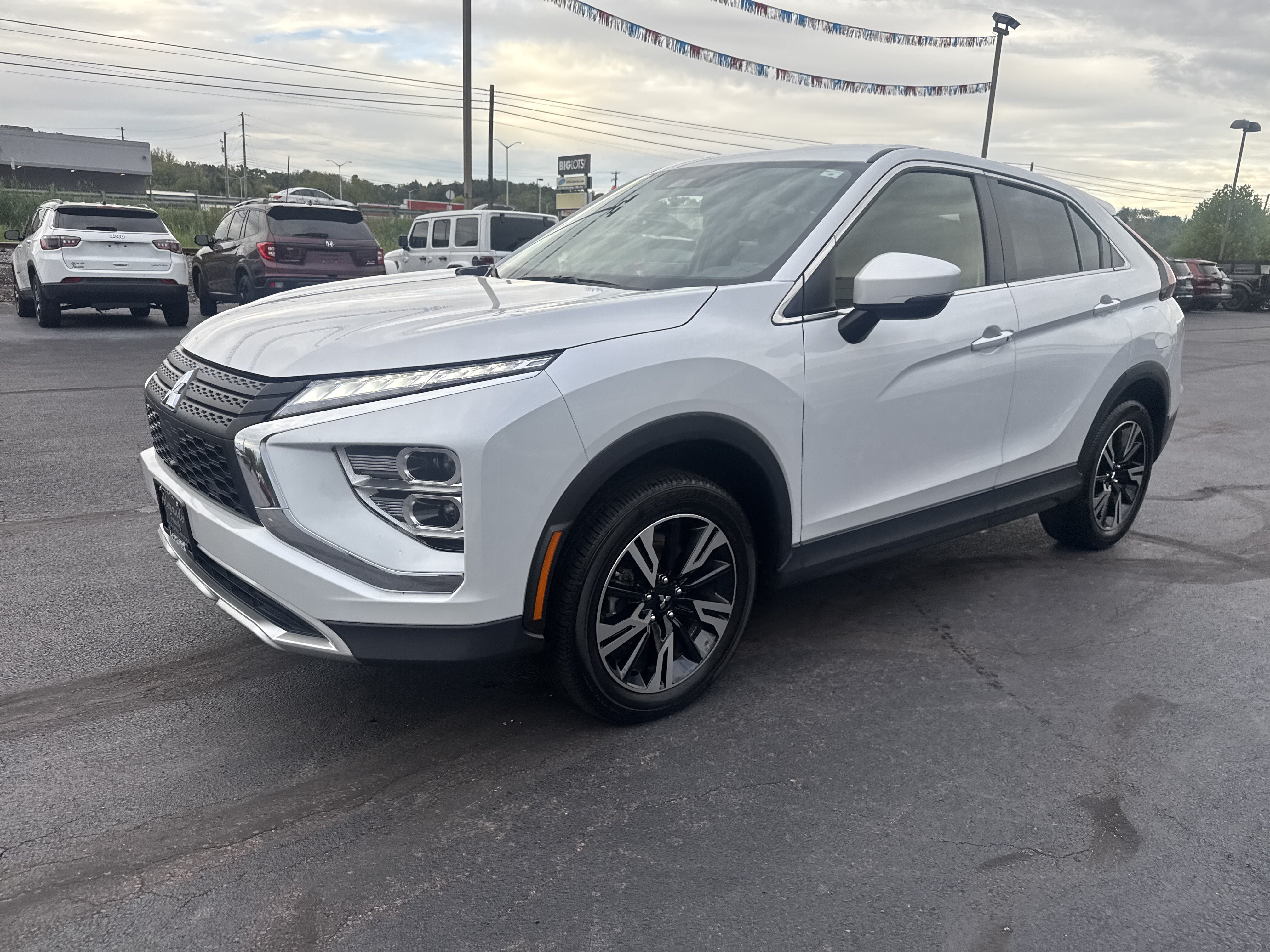 Used 2025 Mitsubishi Eclipse Cross SE AWD/4WD image 8