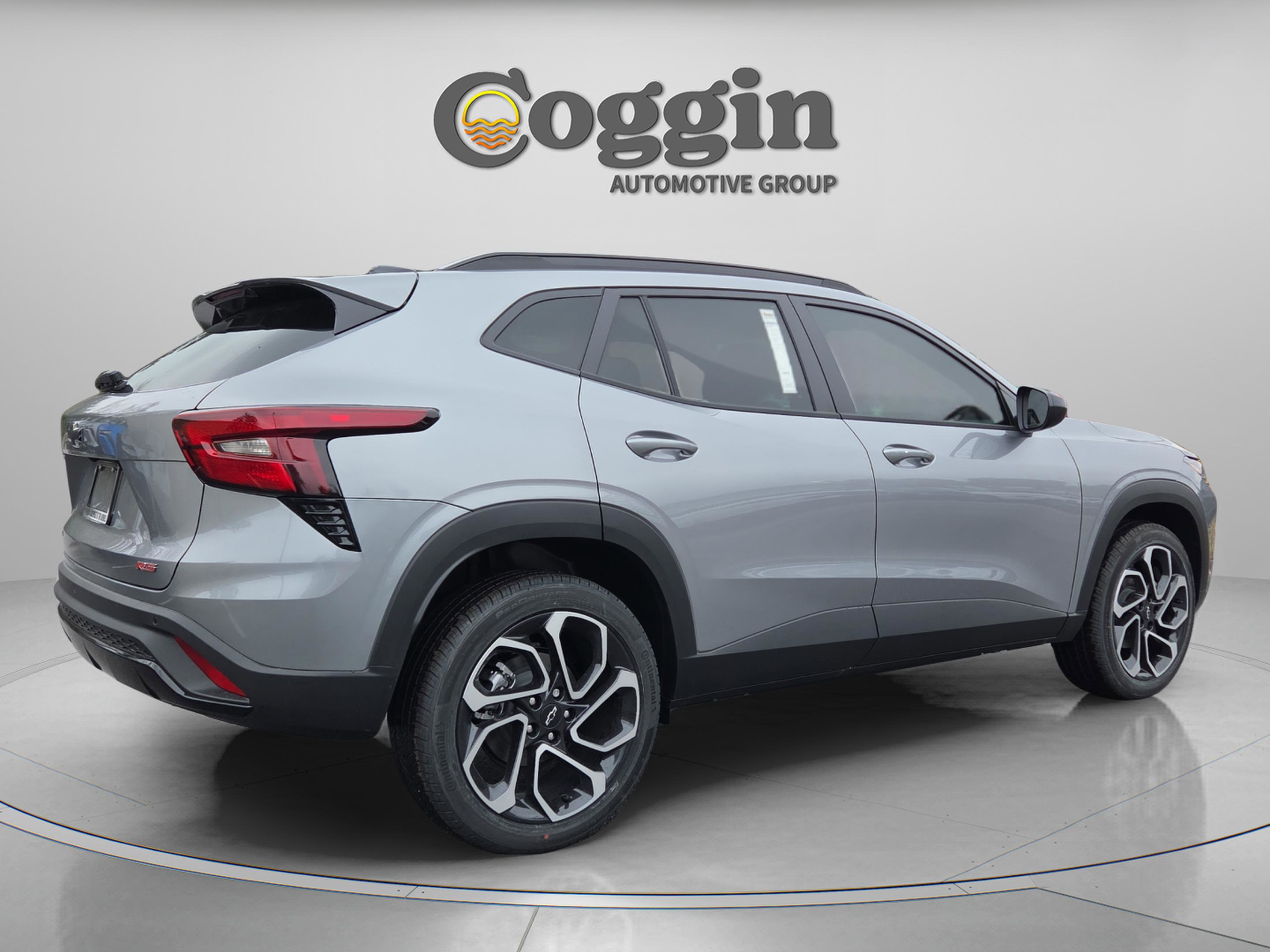 New 2026 Chevrolet Trax RS w/ Driver Confidence Package image 6