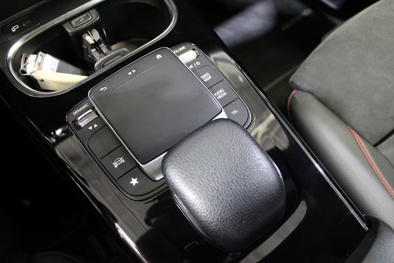 Used 2021 Mercedes-Benz CLA 250 image 37