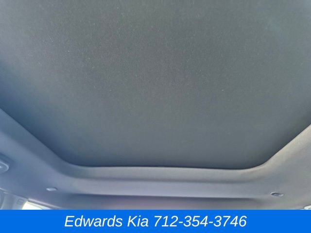 Used 2024 Jeep Grand Cherokee Limited w/ Luxury Tech Group II image 33