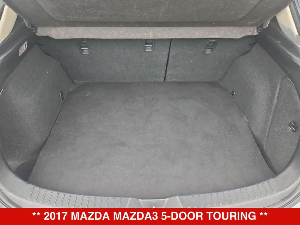 Used 2017 MAZDA MAZDA3 Touring FWD image 32