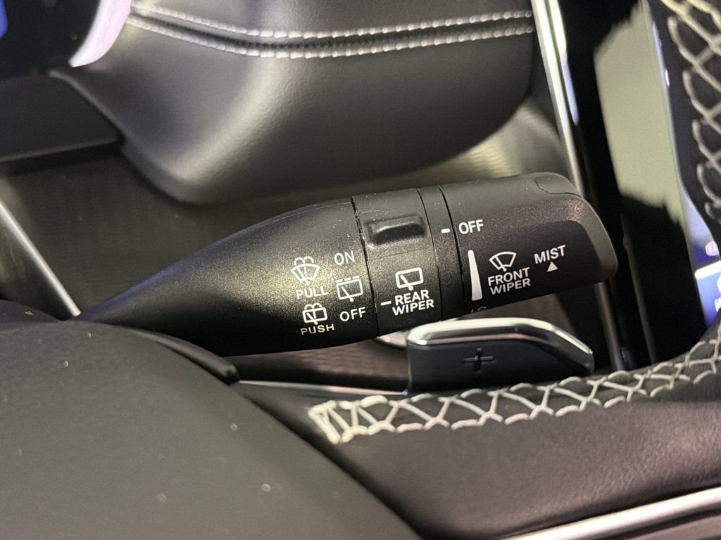 Used 2024 Jeep Grand Cherokee Altitude image 18