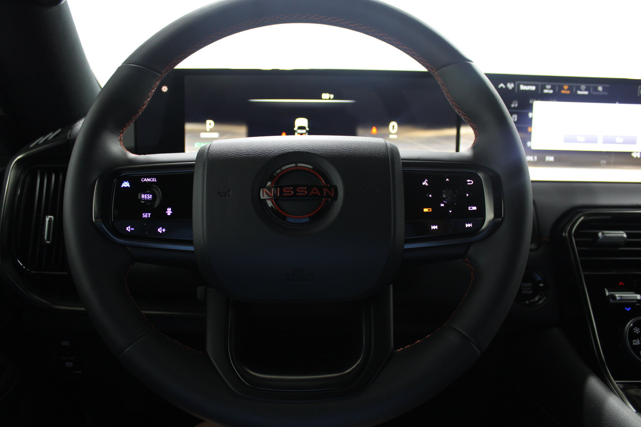 Used 2026 Nissan Armada PRO-4X w/ Captain's Chari Seat Package AWD/4WD image 33