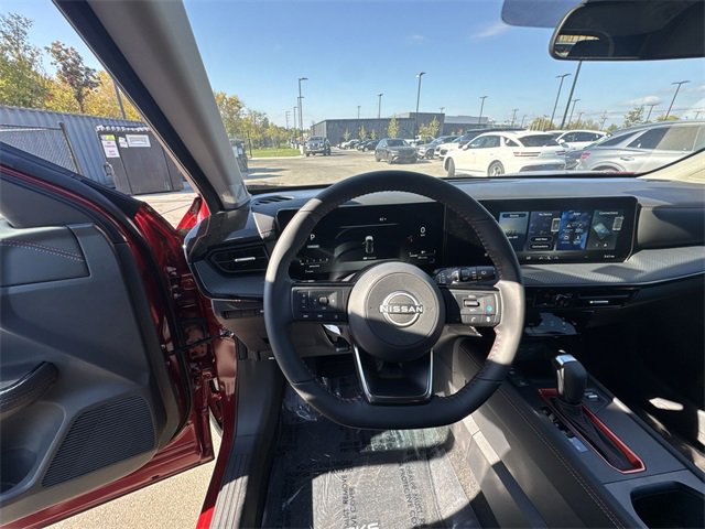 New 2026 Nissan Kicks SR w/ Cold Weather Package image 14