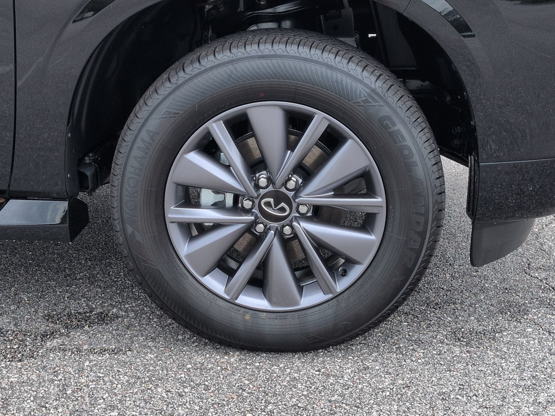 New 2027 INFINITI QX80 Pure w/ Cargo Package RWD image 12