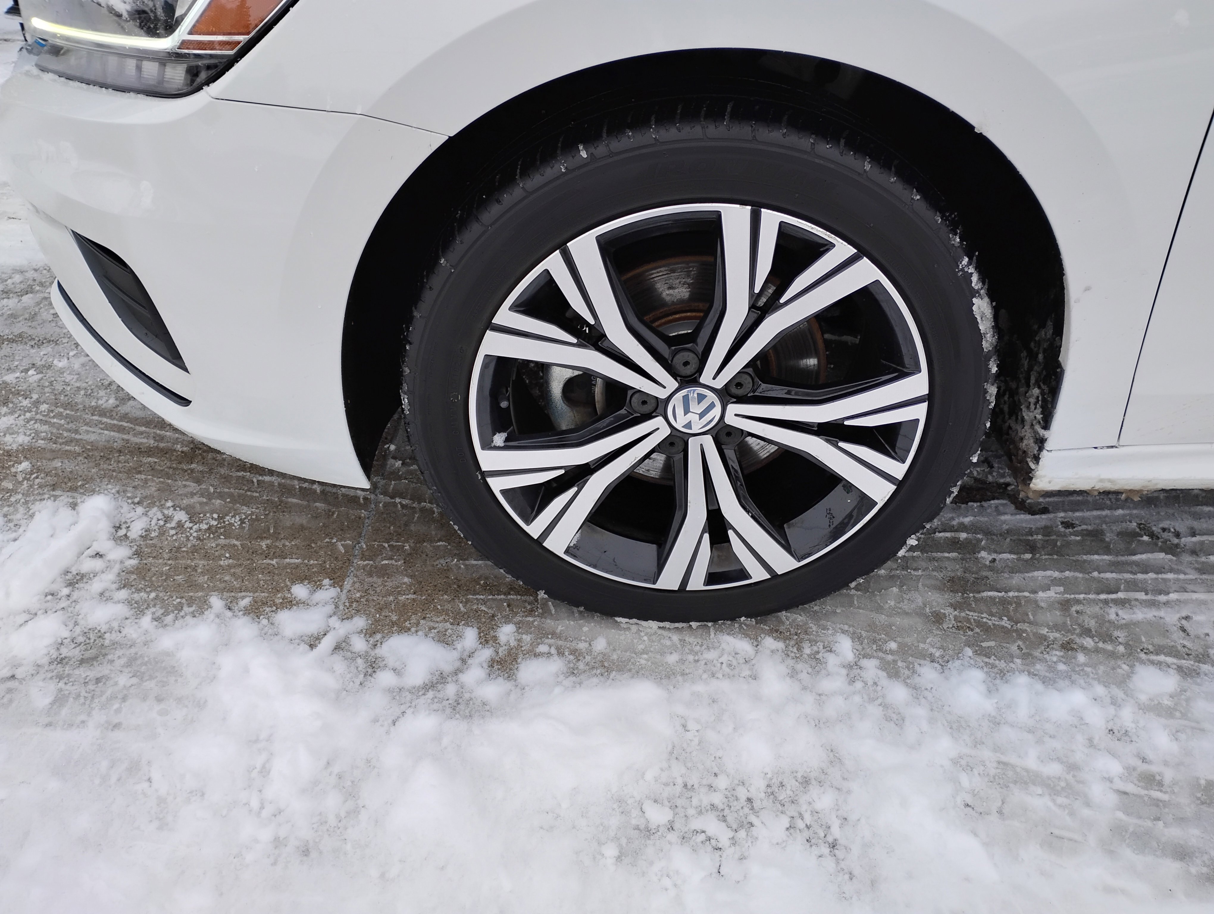 Used 2021 Volkswagen Passat 2.0T SE image 21