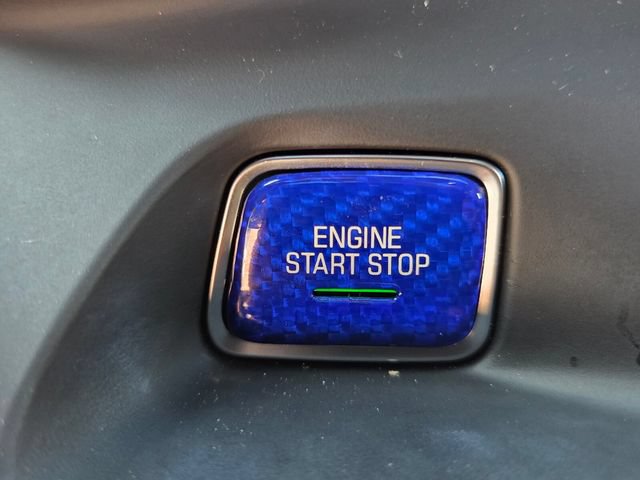 Used 2020 Chevrolet Camaro LT RWD image 27