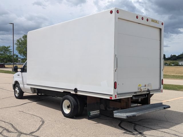 Used 2023 Ford E-450 and Econoline 450 Super Duty RWD image 7
