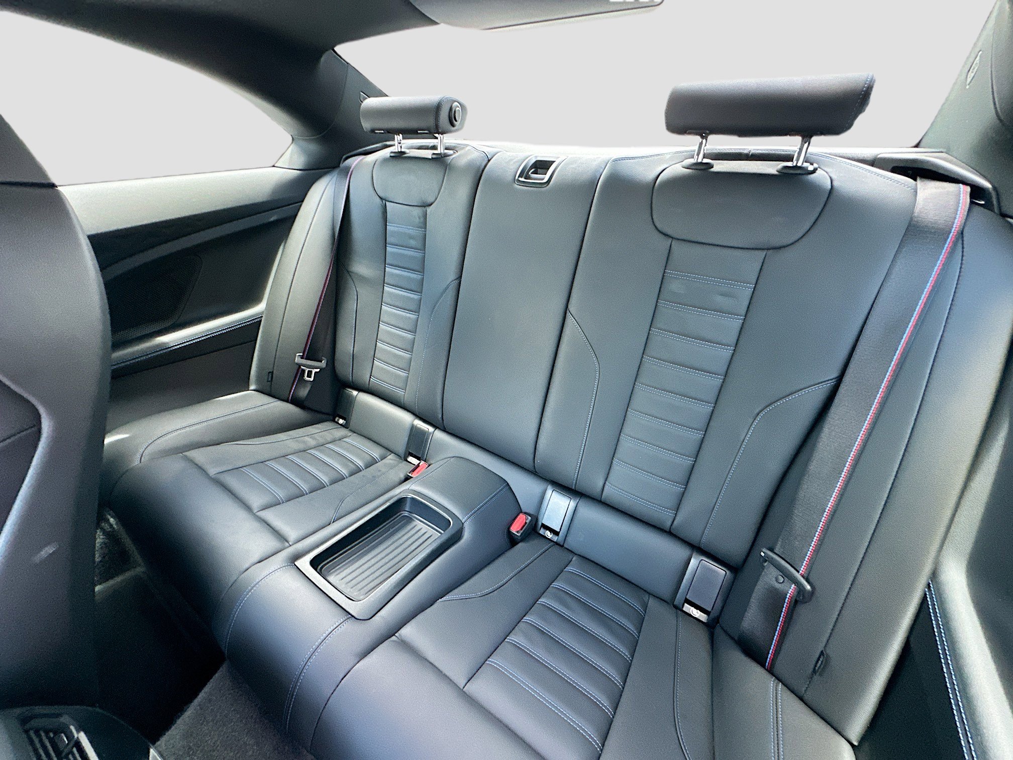 Used 2025 BMW M2 w/ Lighting Package RWD image 22